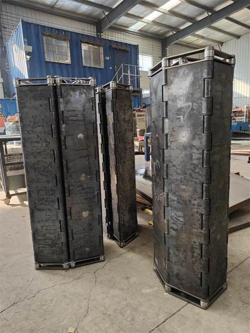 制品及铸件的冷却输送,或者机加工铁屑的出料输送,还可以输送各类金属